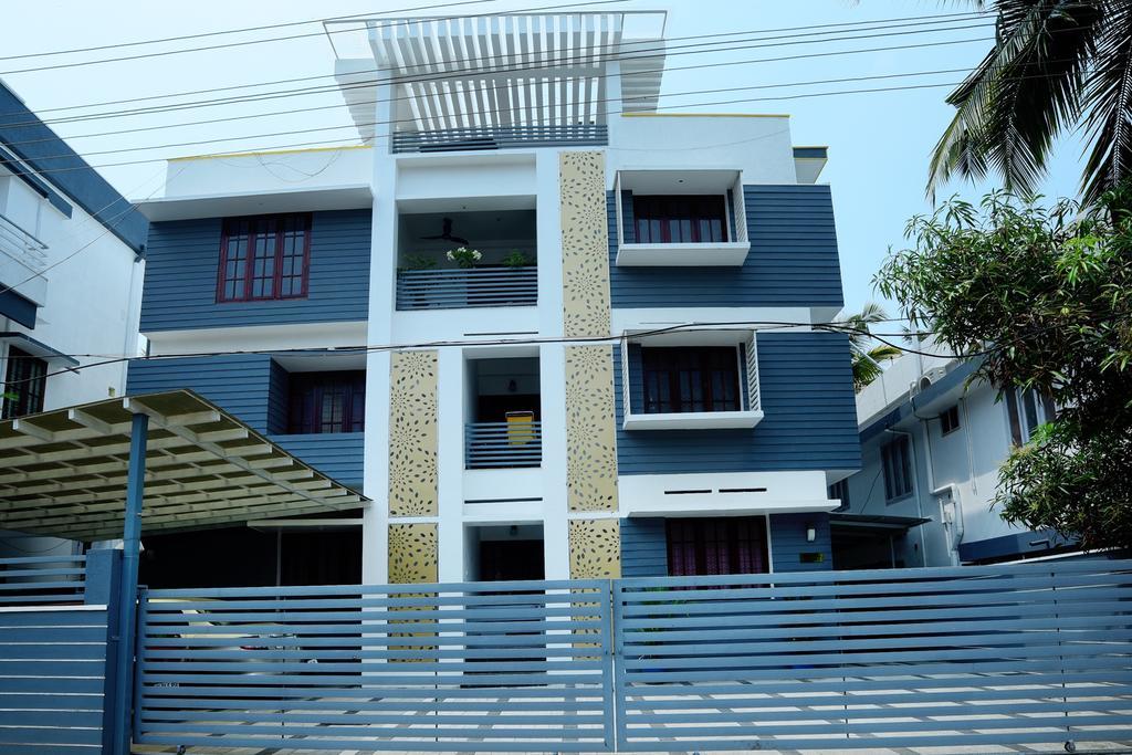 Beersheba Three Bed Room A/C Apartments Thiruvananthapuram Esterno foto