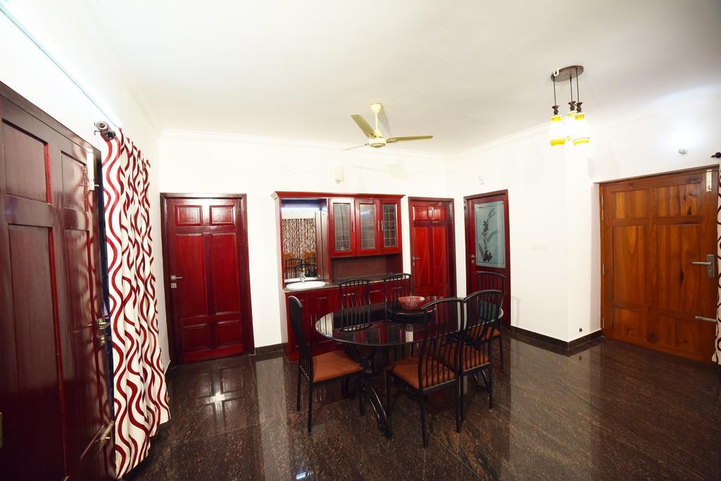 Beersheba Three Bed Room A/C Apartments Thiruvananthapuram Esterno foto