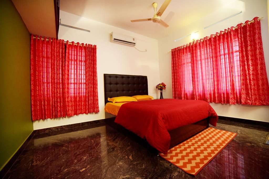 Beersheba Three Bed Room A/C Apartments Thiruvananthapuram Esterno foto
