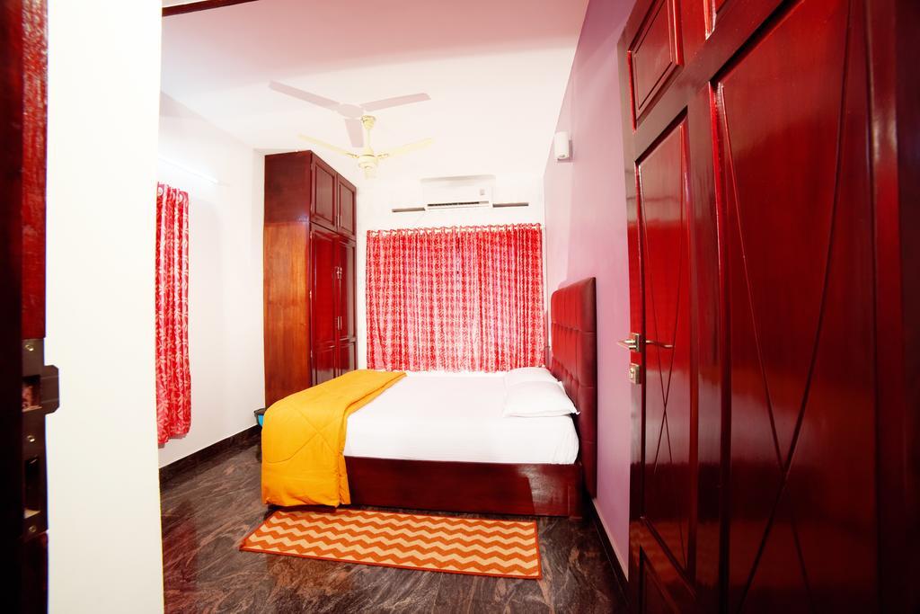 Beersheba Three Bed Room A/C Apartments Thiruvananthapuram Esterno foto