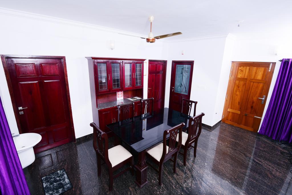 Beersheba Three Bed Room A/C Apartments Thiruvananthapuram Esterno foto