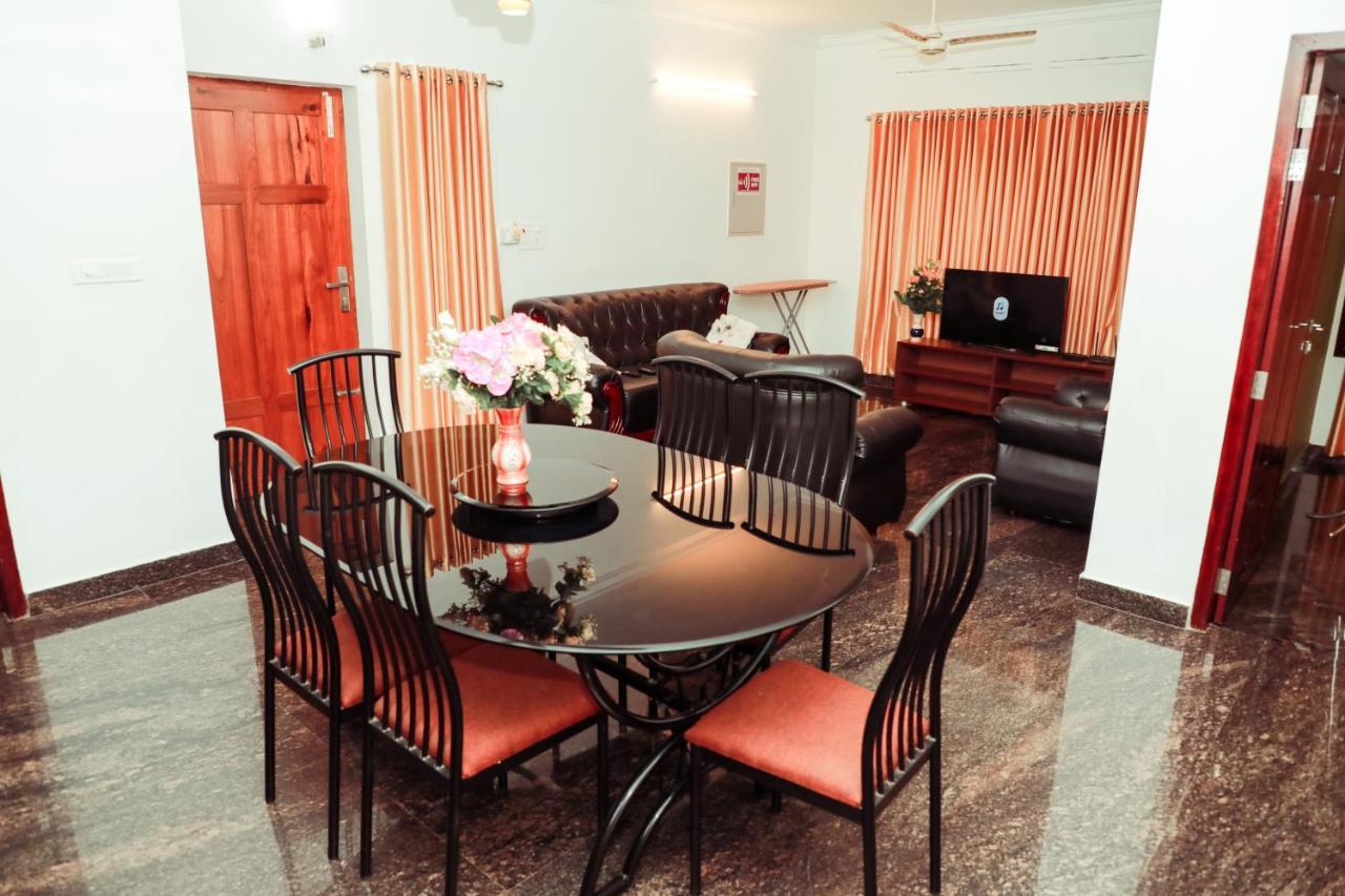 Beersheba Three Bed Room A/C Apartments Thiruvananthapuram Esterno foto