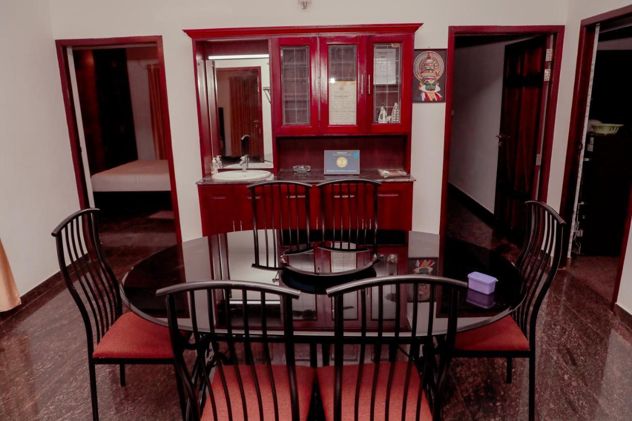 Beersheba Three Bed Room A/C Apartments Thiruvananthapuram Esterno foto
