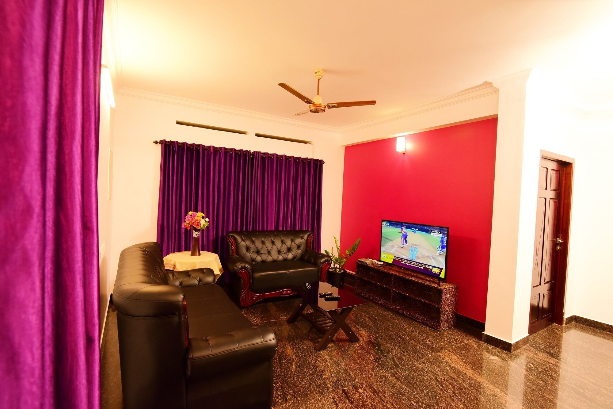 Beersheba Three Bed Room A/C Apartments Thiruvananthapuram Esterno foto